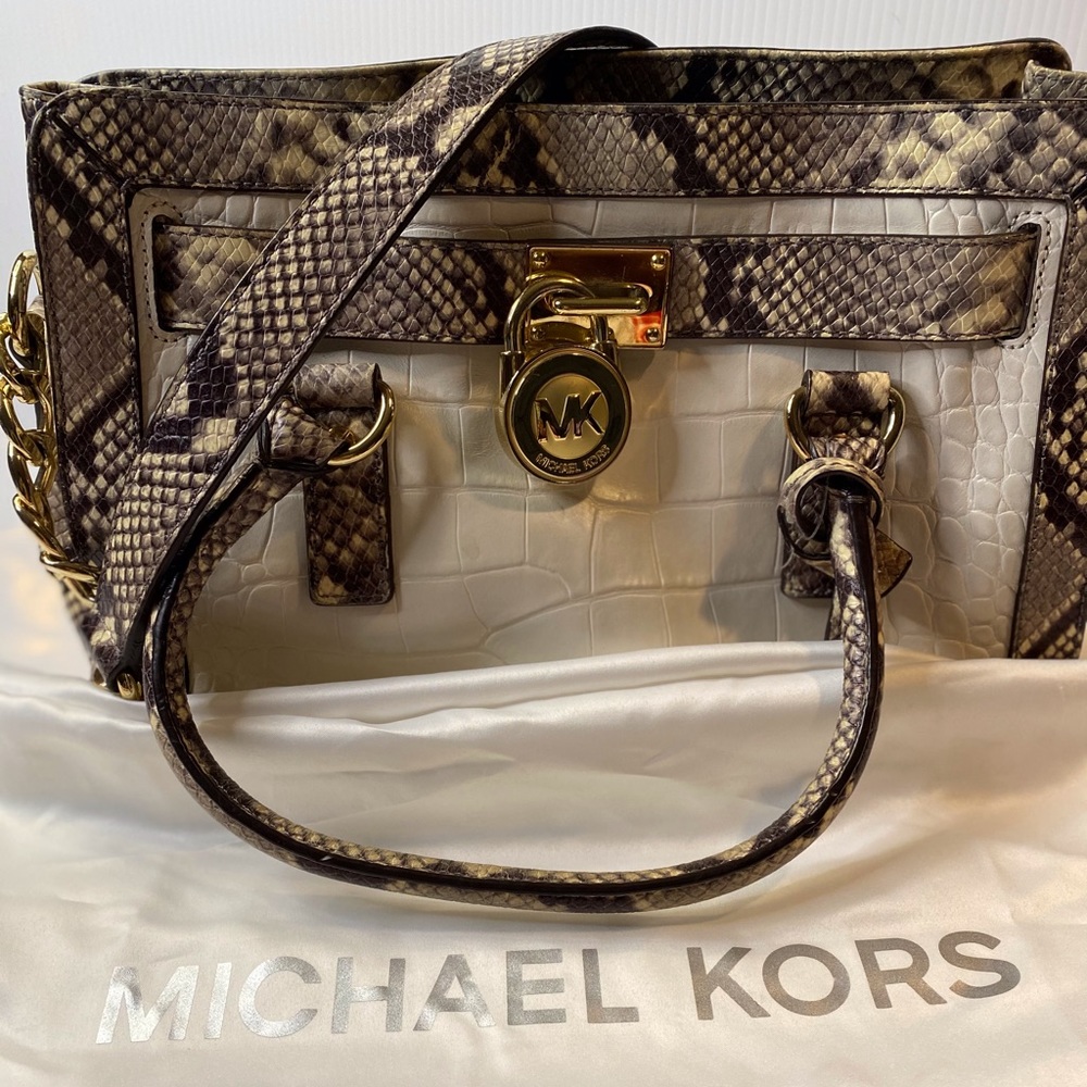 Michael Kors Leather Bag